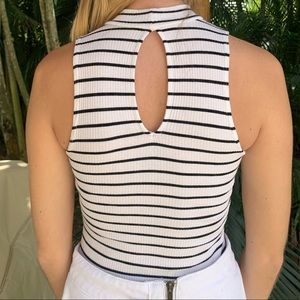 American Eagle Outfitters Tops - American Eagle mock neck sleeveless bodysuit American Eagle Outfitters Tops - American Eagle mock neck sleeveless bodysuit
